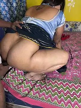 Horny-Rose-Fantasy from StripChat is Freechat