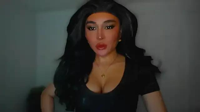 Girls: discover live performances with matured cam models, from teasing to fixations, in a variety of stunning live sex cams.
