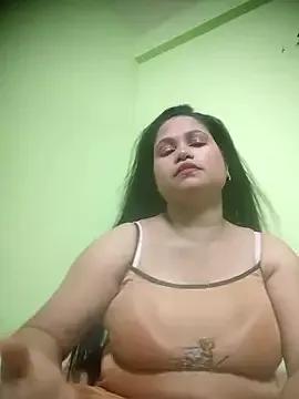 Girls: discover live performances with matured cam models, from teasing to fixations, in a variety of stunning live sex cams.