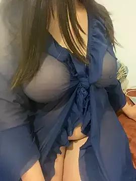 Girls: discover live performances with matured cam models, from teasing to fixations, in a variety of stunning live sex cams.