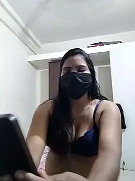 Girls: discover live performances with matured cam models, from teasing to fixations, in a variety of stunning live sex cams.