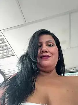 Girls: discover live performances with matured cam models, from teasing to fixations, in a variety of stunning live sex cams.