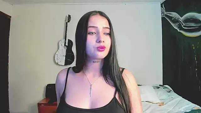 Hott_Hanna from StripChat