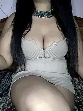 Girls: discover live performances with matured cam models, from teasing to fixations, in a variety of stunning live sex cams.
