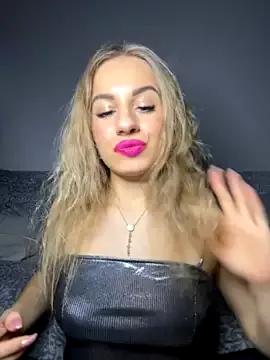 iamalicesiren from StripChat