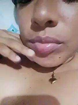 iambunny_777 from StripChat is Freechat