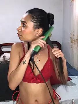 Girls: discover live performances with matured cam models, from teasing to fixations, in a variety of stunning live sex cams.