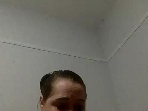 Icequeen84 from StripChat is Freechat