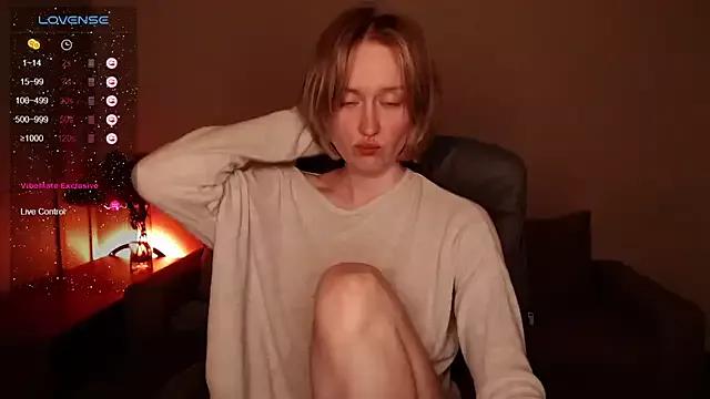 iilovetomatoes from StripChat