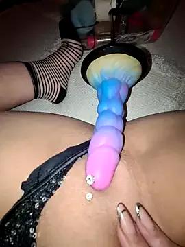 Iitaniee from StripChat
