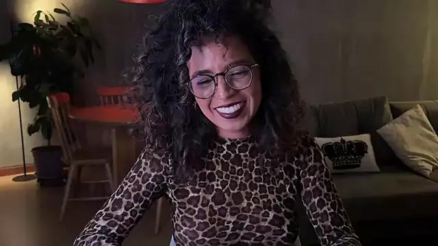 Girls: discover live performances with matured cam models, from teasing to fixations, in a variety of stunning live sex cams.