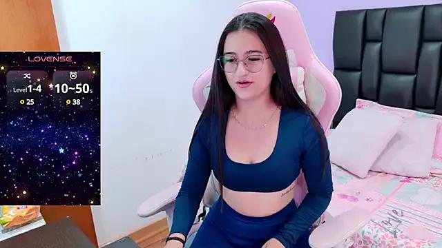 Girls: discover live performances with matured cam models, from teasing to fixations, in a variety of stunning live sex cams.