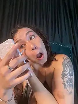 im_marianaG from StripChat