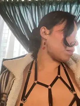 im_marianaG from StripChat