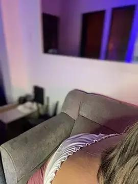 Im_sophiie from StripChat is Freechat
