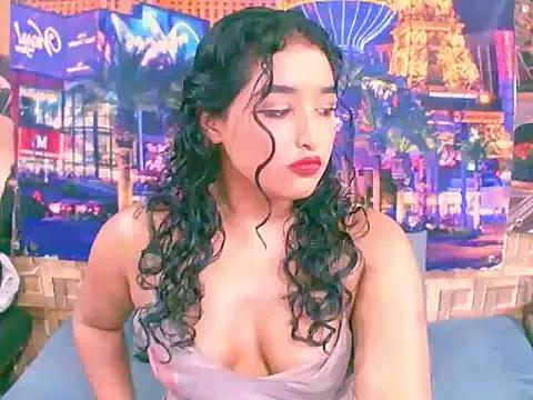 Girls: discover live performances with matured cam models, from teasing to fixations, in a variety of stunning live sex cams.