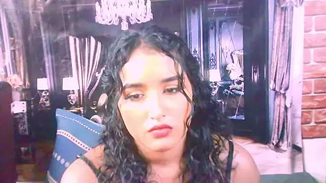 Girls: discover live performances with matured cam models, from teasing to fixations, in a variety of stunning live sex cams.
