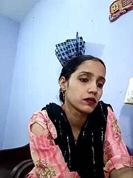 indiandesilive from StripChat is Freechat