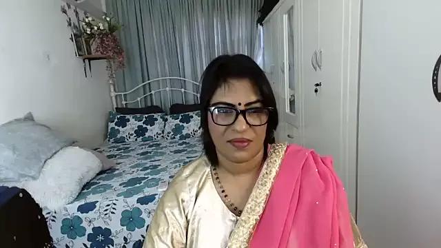 Indiandesire23 from StripChat
