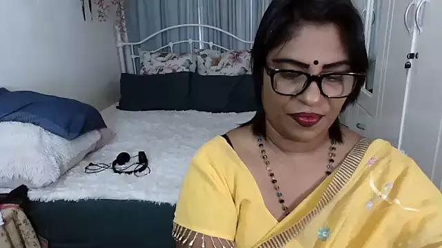 Indiandesire23 from StripChat