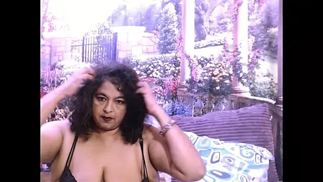 Girls: discover live performances with matured cam models, from teasing to fixations, in a variety of stunning live sex cams.