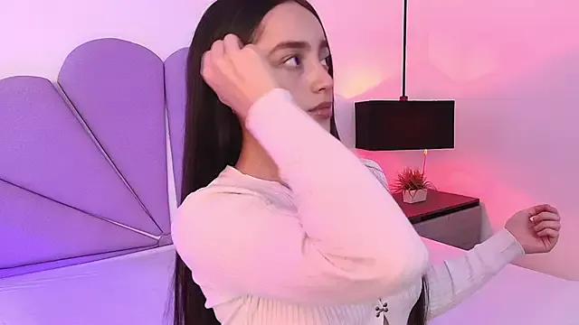 Girls: discover live performances with matured cam models, from teasing to fixations, in a variety of stunning live sex cams.