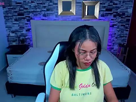 Iris_Evanss from StripChat