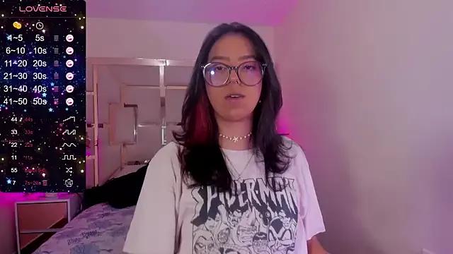 iris_price_ from StripChat