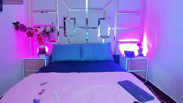 iris_price_ from StripChat