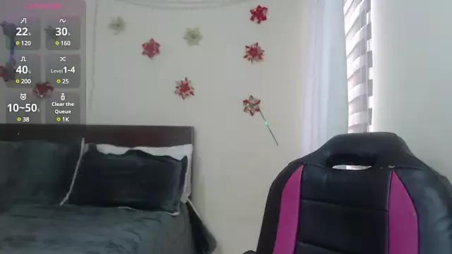 Girls: discover live performances with matured cam models, from teasing to fixations, in a variety of stunning live sex cams.