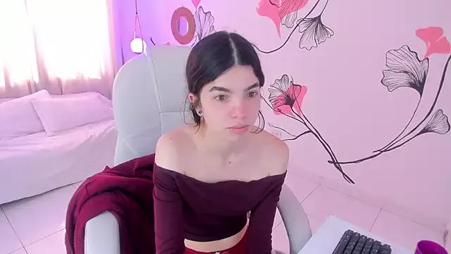 Isabela_Fiorelli from StripChat is Freechat