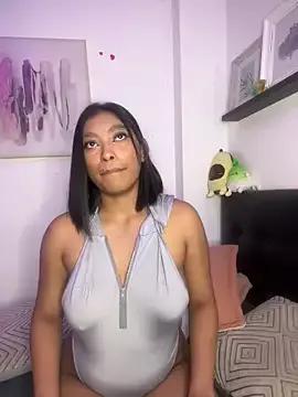 Girls: discover live performances with matured cam models, from teasing to fixations, in a variety of stunning live sex cams.