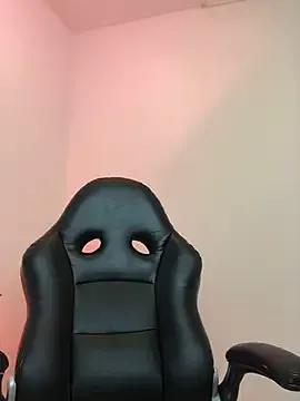 IsabelleColette on StripChat 