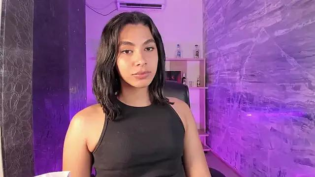 IsabelleFoxx_ from StripChat is Freechat