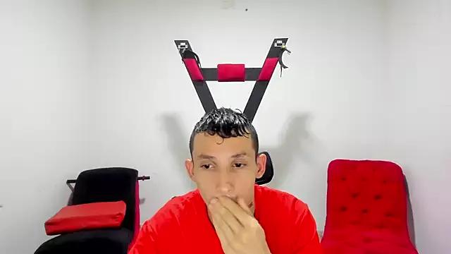 Isak_Millan from StripChat is Freechat