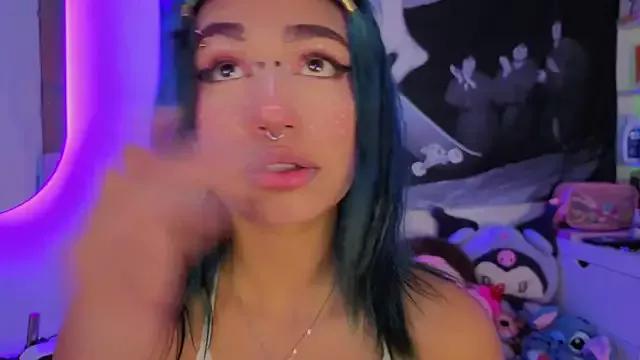 isisjones18 from StripChat is Freechat