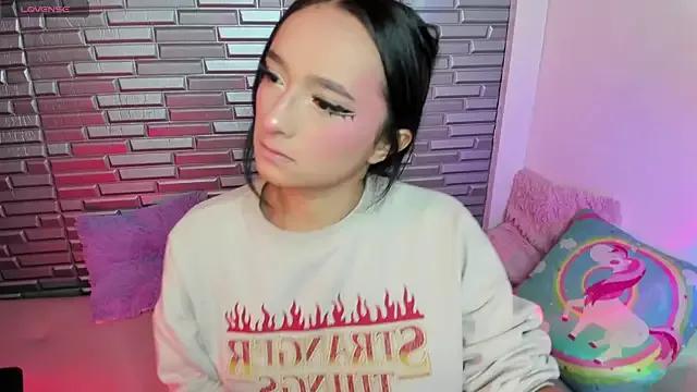 issagarcia from StripChat