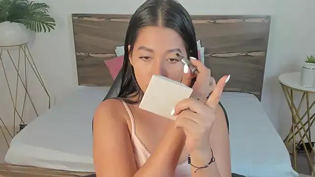 Girls: discover live performances with matured cam models, from teasing to fixations, in a variety of stunning live sex cams.