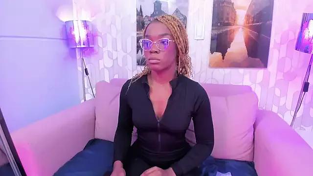 ivyy_bliss from StripChat