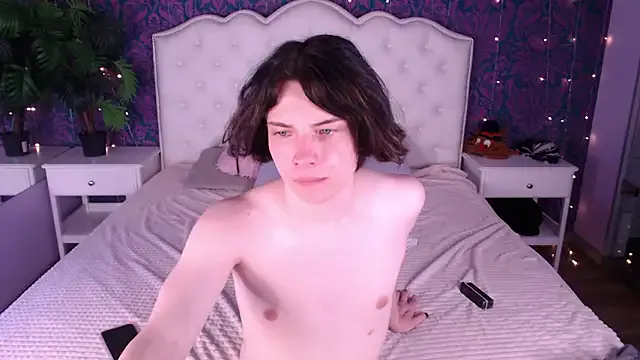 iwillfall on StripChat
