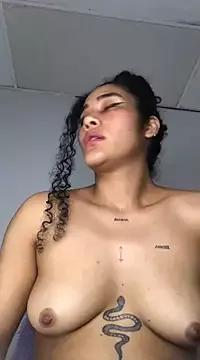 Girls: discover live performances with matured cam models, from teasing to fixations, in a variety of stunning live sex cams.