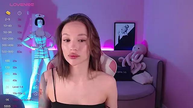 Girls: discover live performances with matured cam models, from teasing to fixations, in a variety of stunning live sex cams.