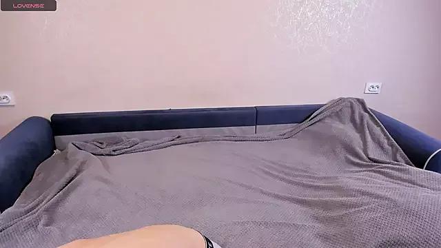 Girls: discover live performances with matured cam models, from teasing to fixations, in a variety of stunning live sex cams.