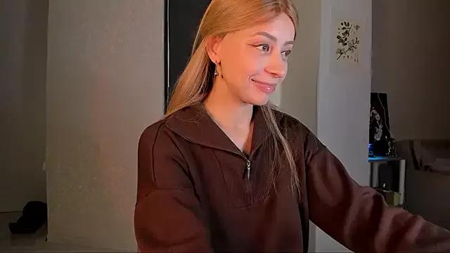 Girls: discover live performances with matured cam models, from teasing to fixations, in a variety of stunning live sex cams.