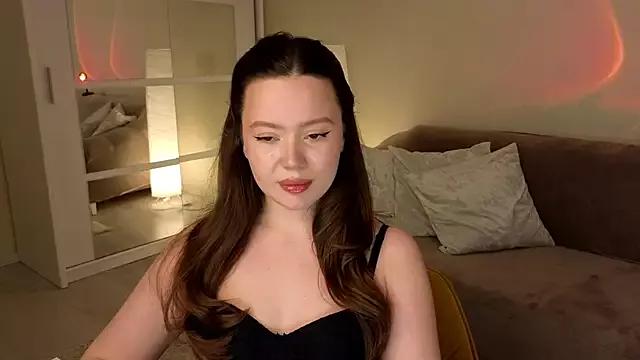 Girls: discover live performances with matured cam models, from teasing to fixations, in a variety of stunning live sex cams.