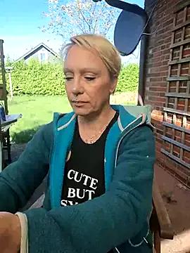JaninaSecret from StripChat is Freechat