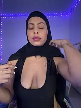 JannaNader12 from StripChat
