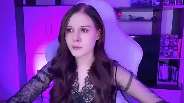 Girls: discover live performances with matured cam models, from teasing to fixations, in a variety of stunning live sex cams.