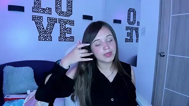 Girls: discover live performances with matured cam models, from teasing to fixations, in a variety of stunning live sex cams.