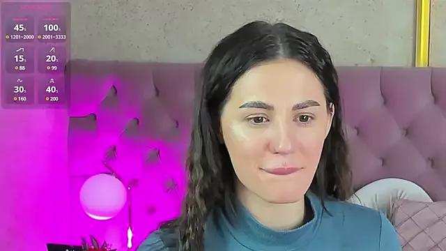 Girls: discover live performances with matured cam models, from teasing to fixations, in a variety of stunning live sex cams.